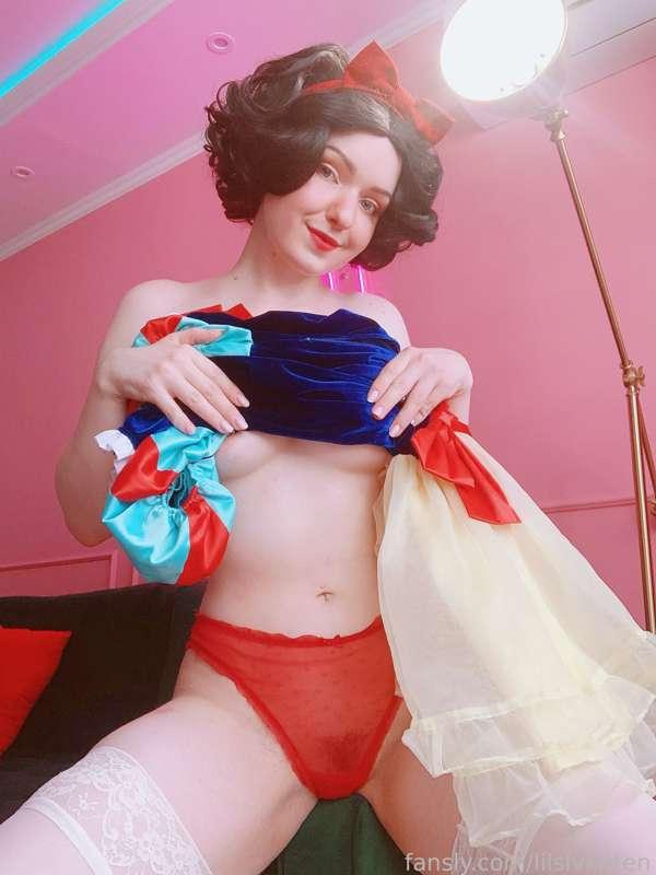lilslvkitten image #3