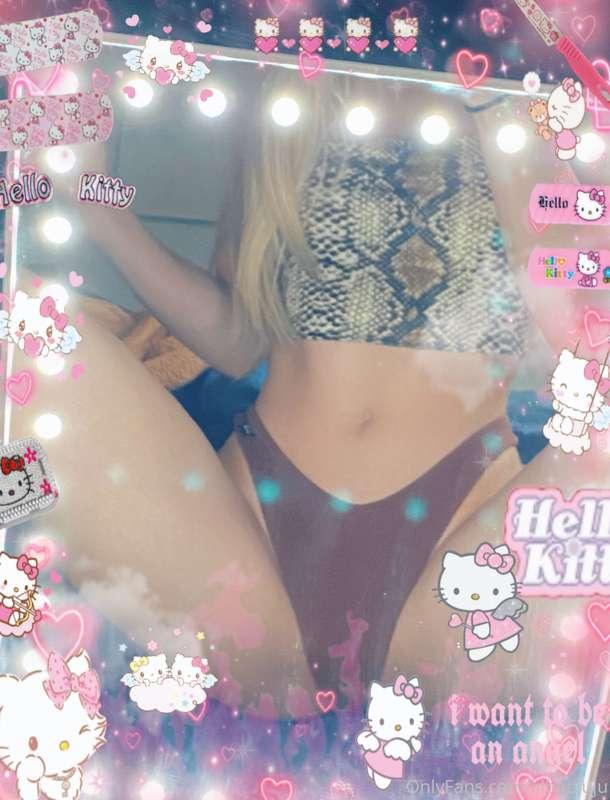 spread them nice and wide ꒰｡•ॢ◡-ॢ｡꒱