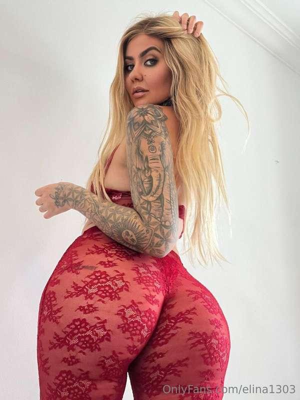 Danish Influencer @fielaursen turned to Onlyfans…😈😈 She made..