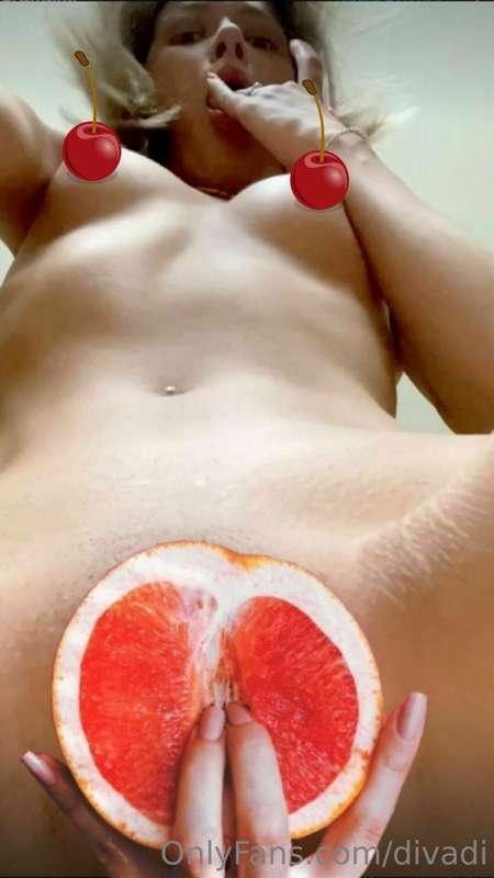 My 🌸pussy 🌸 is like a sweet fruit that I want to give to you..