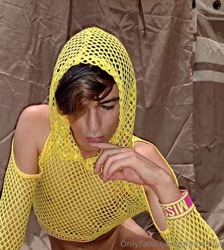 😋