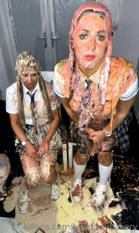 bsmessybakery image #37