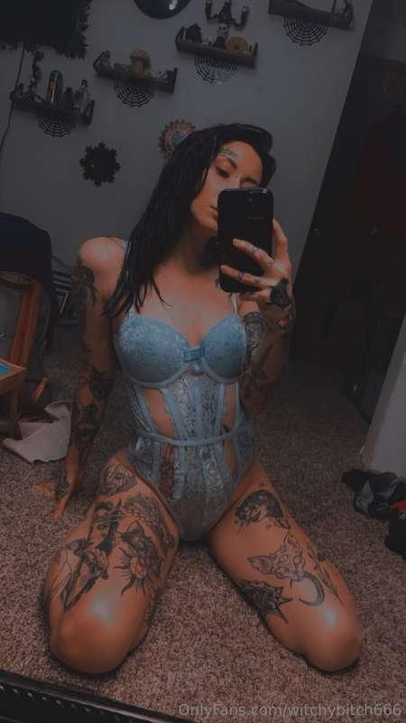 Blue is cute on me💙