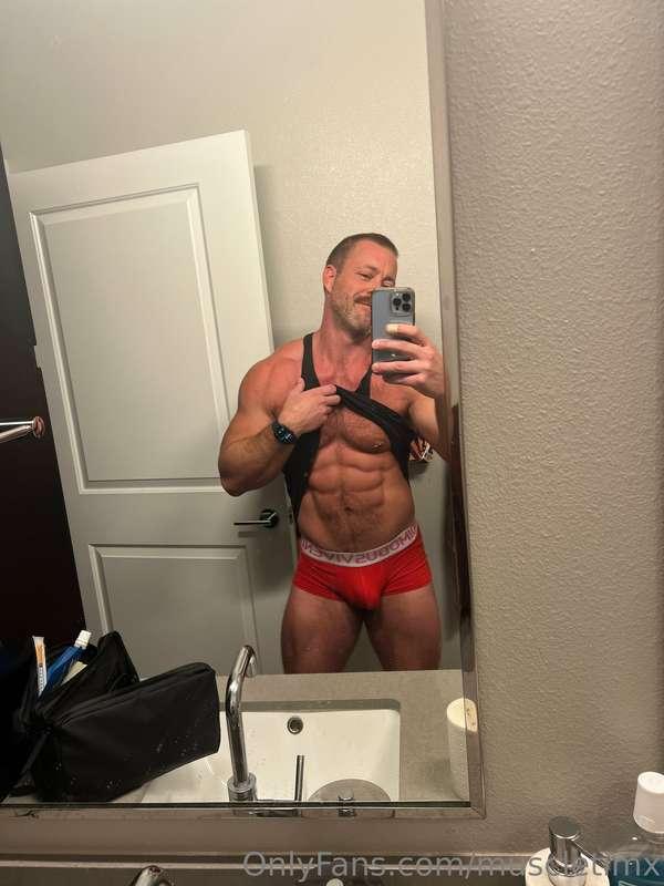 A lucky subscriber just ordered a pair of my sweaty used und..