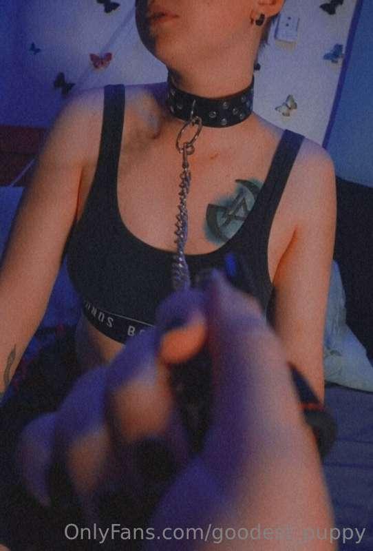 Spent the weekend with my friend and she let me tie her up t..