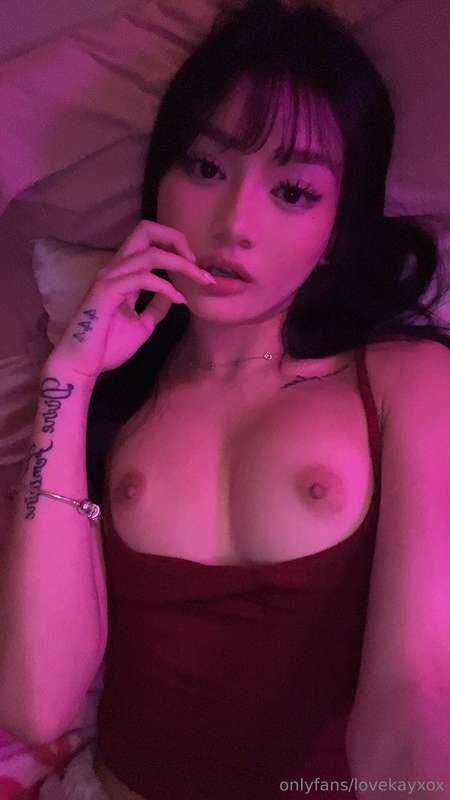 don’t you wanna play with me? 😇