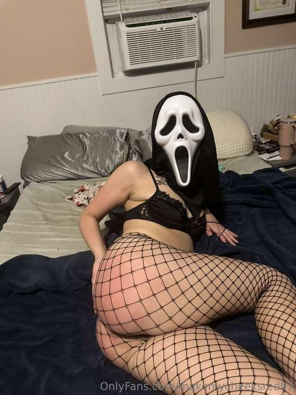 I was a bad girl on halloween