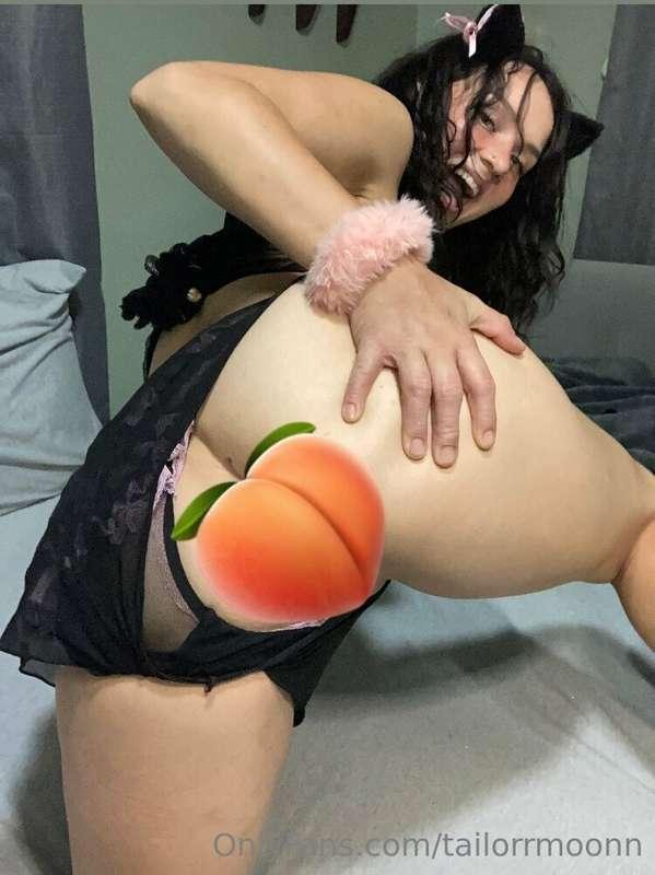 Message me to get this entire bundle with over ten minutes o..