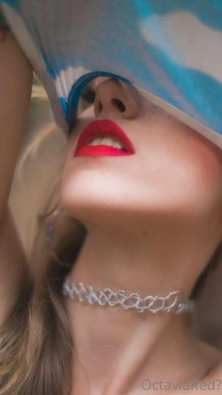 octaviared image #21