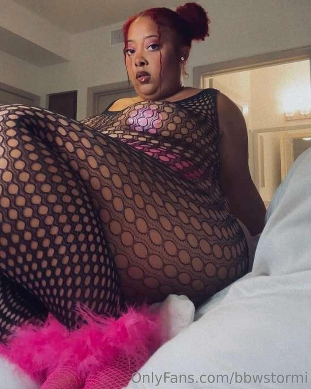I wanna get freaky with you RIGHT NOW
