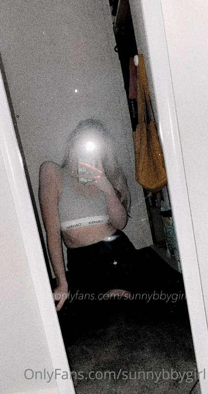 😈