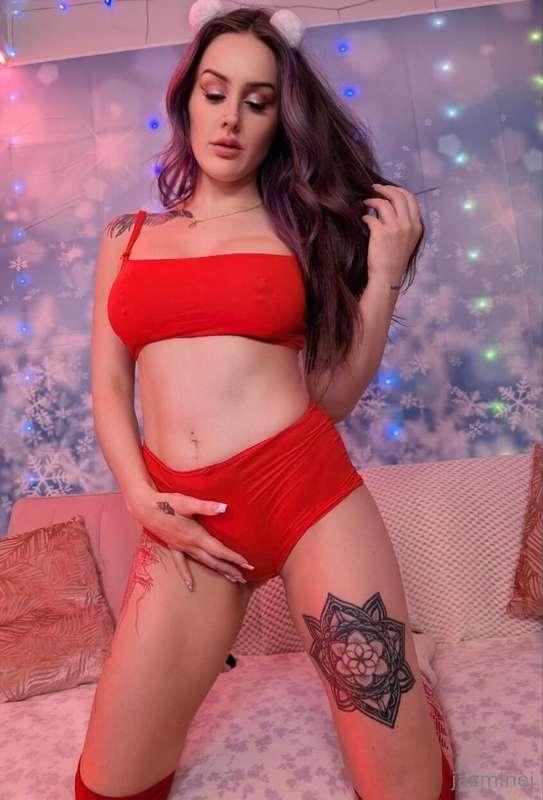If you’d eat my ass right now then we can fuck all night! 