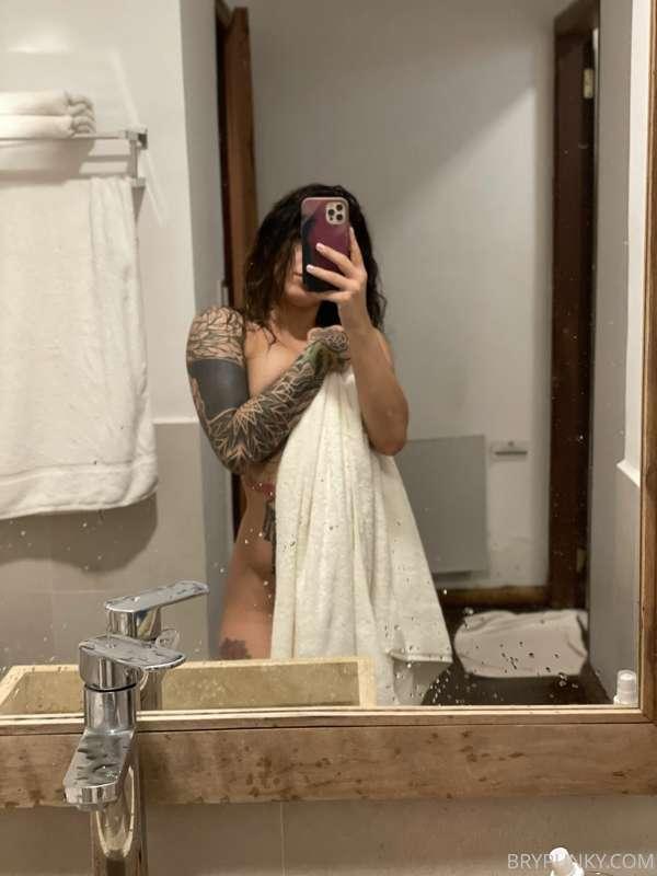 *after shower smells* <3
