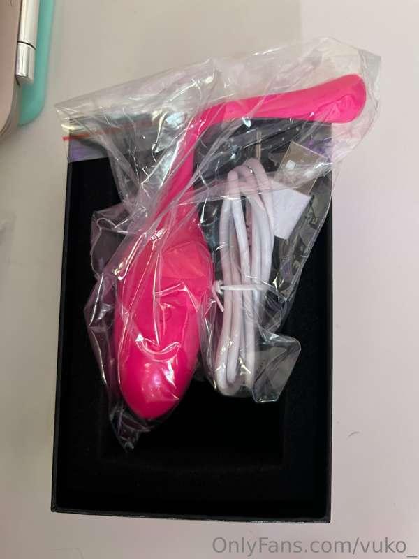 My first birthday gift arrived today! It’s one of those vibr..
