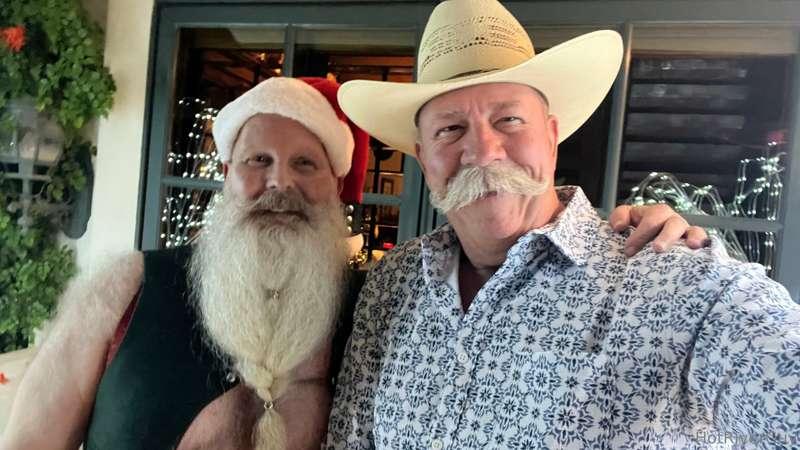 Happy Holidays from HotRiverGuy1 and Boudinbuddy.