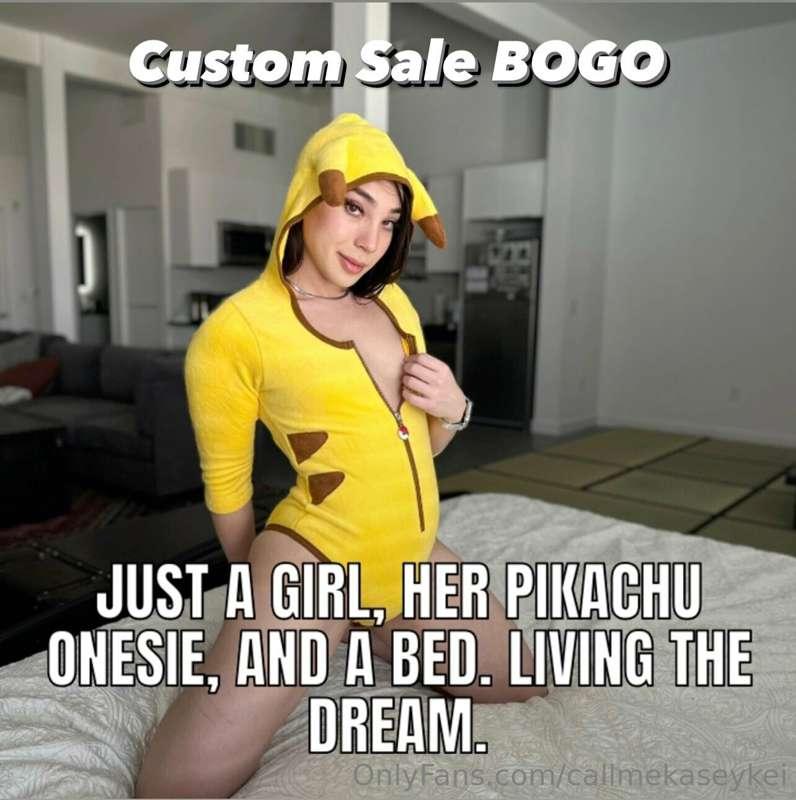 # **ALL CUSTOMS GET A FREE CUSTOM PHOTO SET**