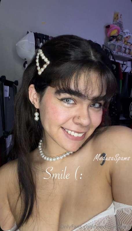 #PositivityTuesday 09/30/2025Your smile means so much 🌹☺️Sen..