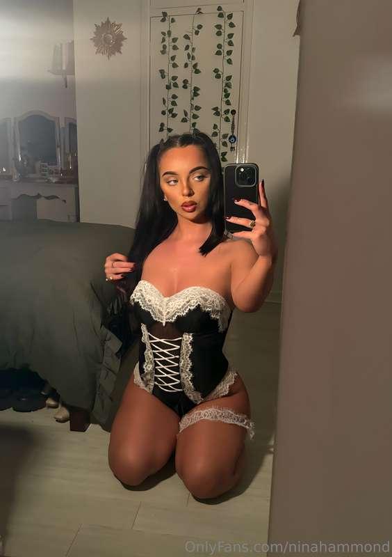 How's my outfit today?