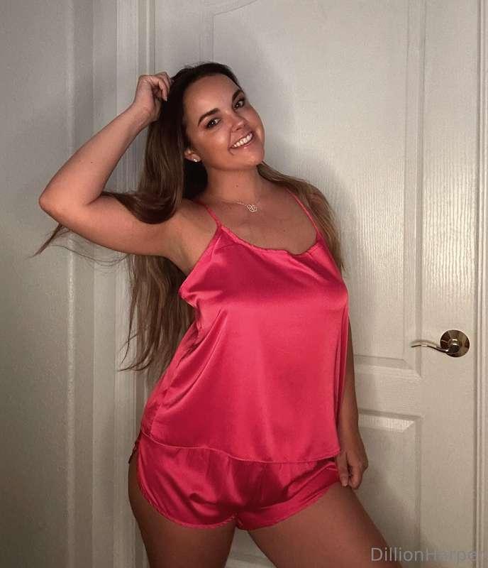 I’m just about ready for bed baby… you cumming? 💕💕
