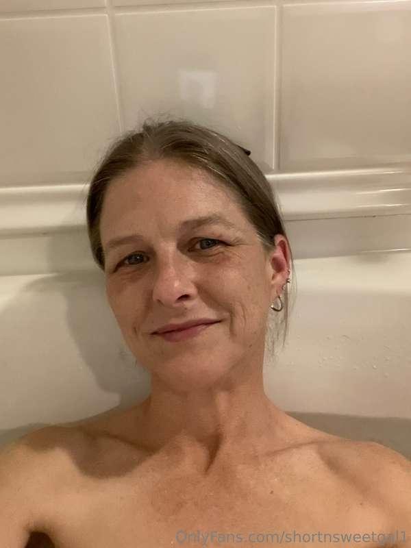 Maybe a jacuzzi bath will help 🤷🏼‍♀️