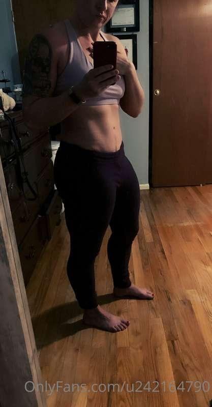 Working on that ab- life while nearing the big 4-0!