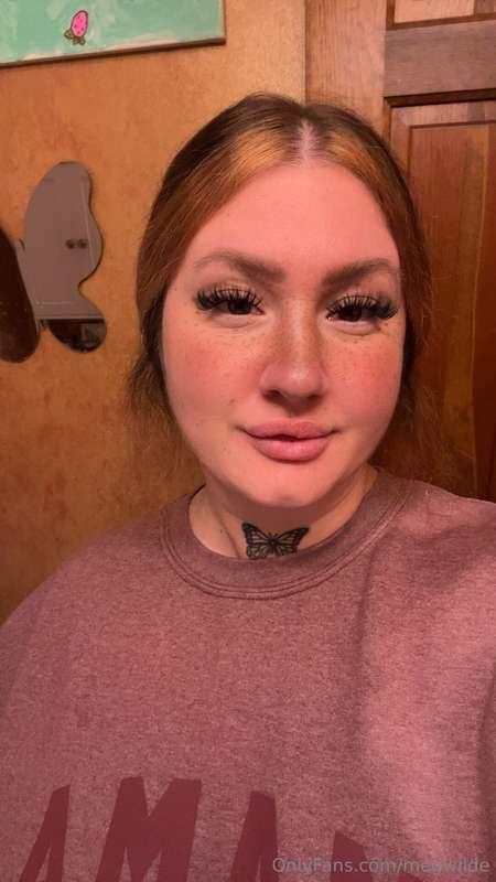 😘