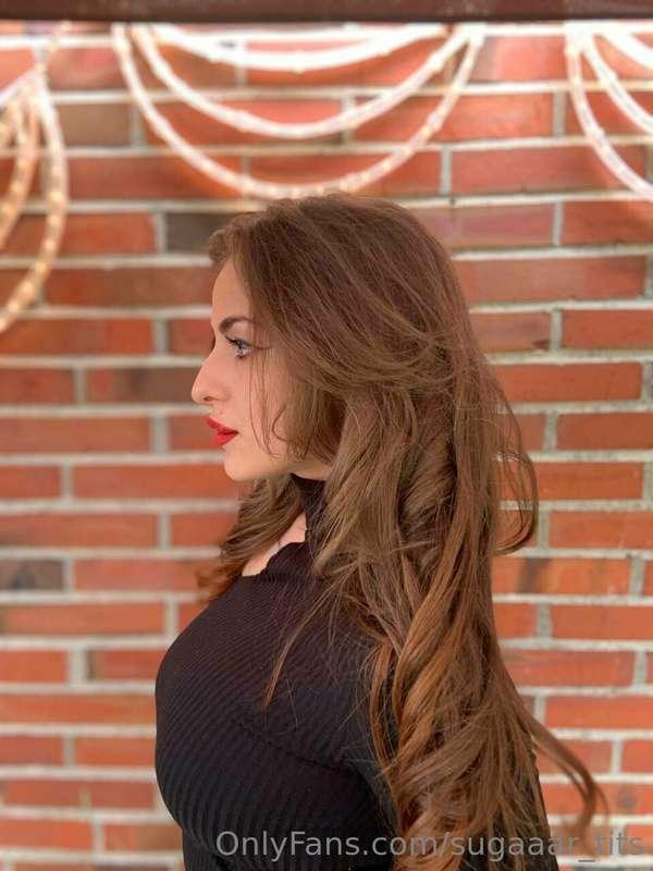 I like my Greek profile so much...do you like girls like tha..