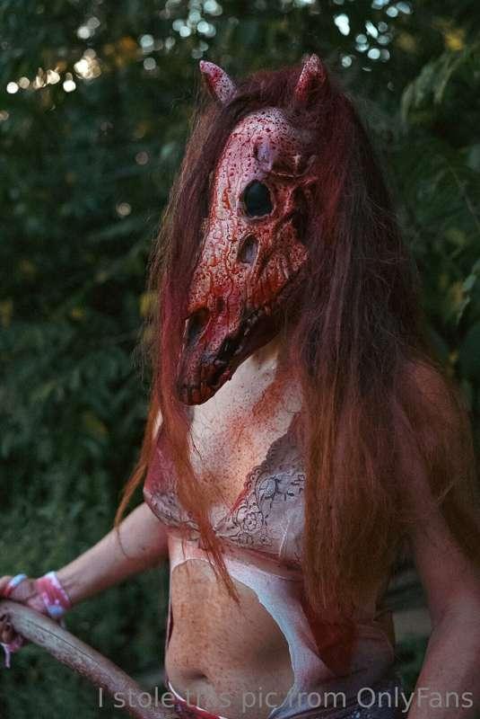 Currently filming the horror flick Slaughter Horse with Gory..
