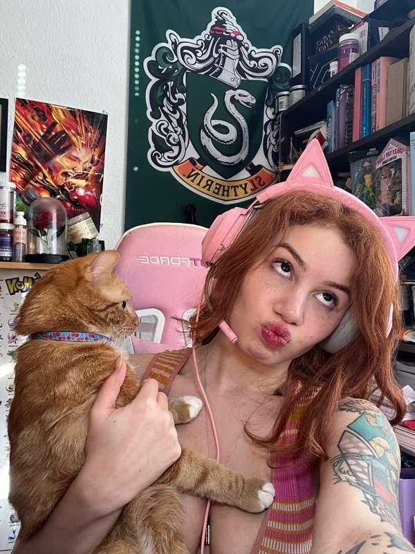 You been thinking about my pussy 🐱