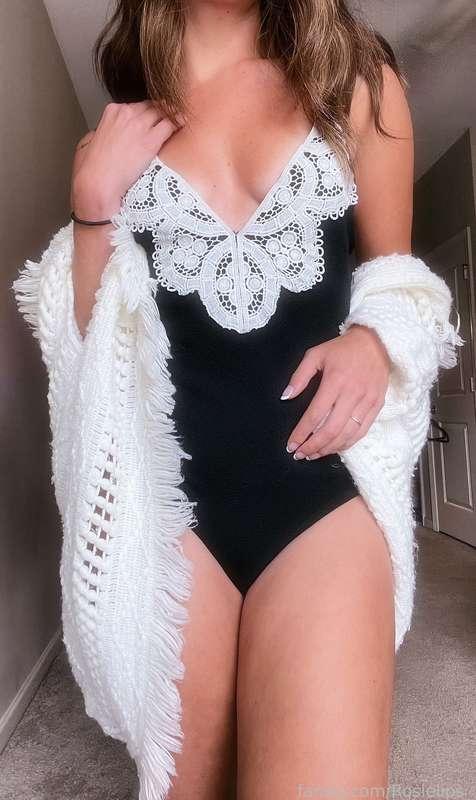 rosielips_ image #1