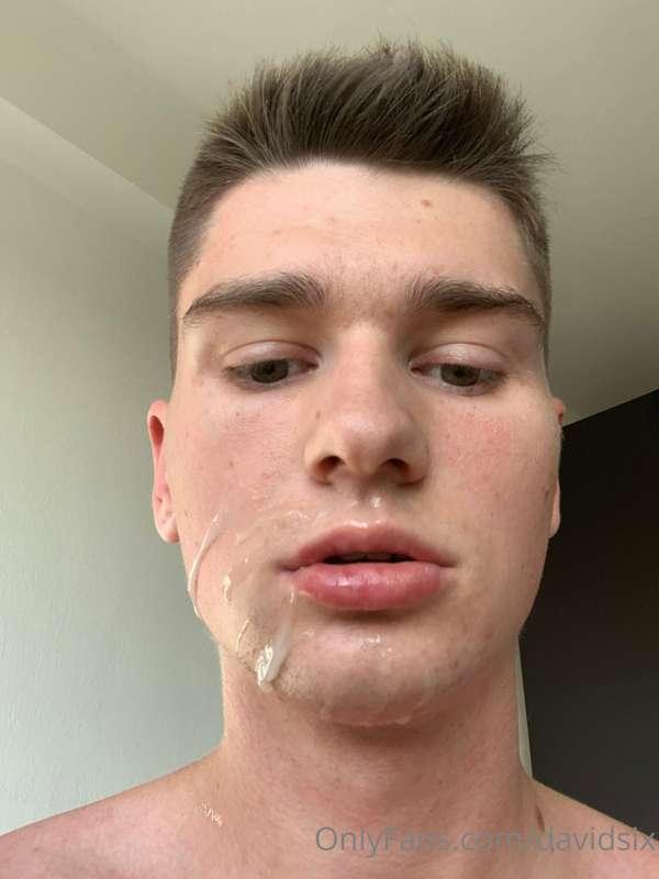 I love cum💦🤤
