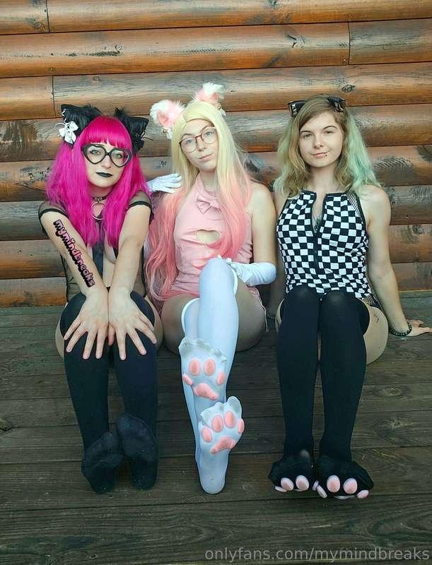 My girls @galebkitty @nami3neko 🐾