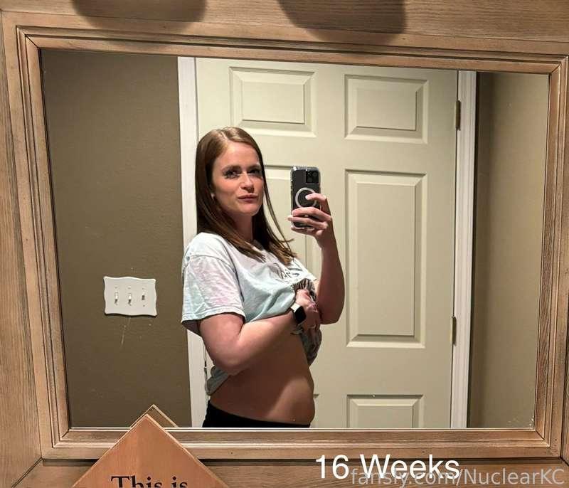 16 vs 24 Weeks
What a difference 😮‍💨

#pregnancy #brunette #24weeks #bellybump