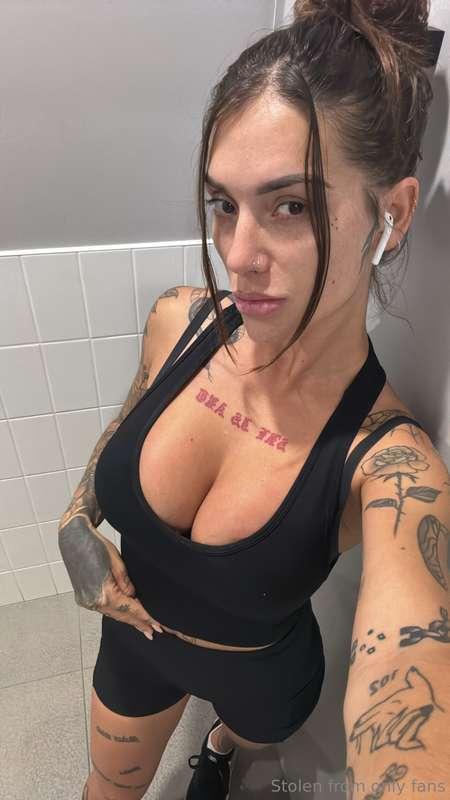 got a naughty fantasy? share it with me in my DMs: @kkrystal..