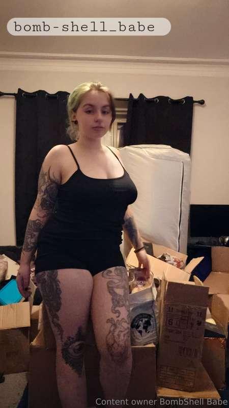 bomb-shell_babe image #0