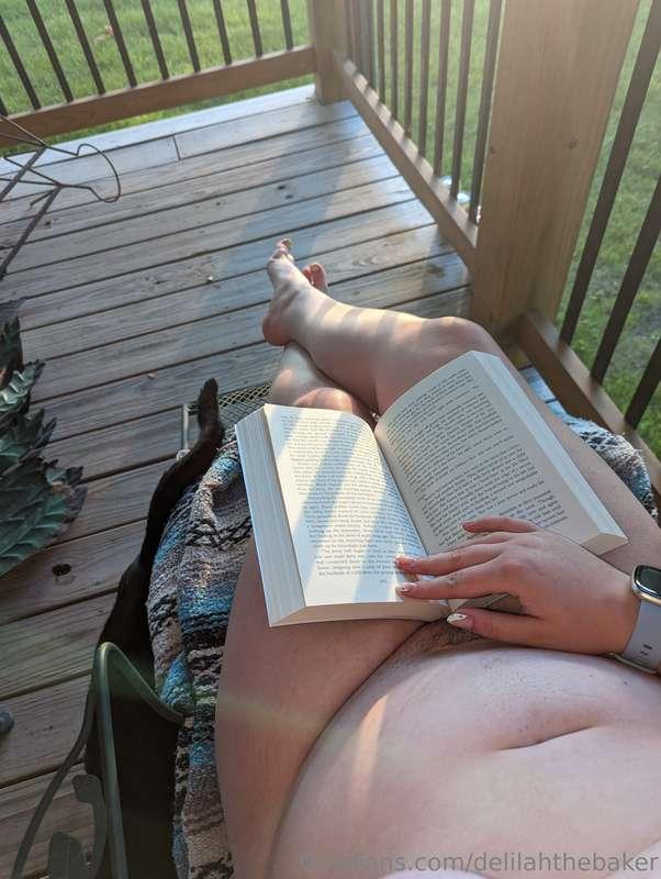 Birthday girl timmmeee! Summer naked reading is one of my fa..