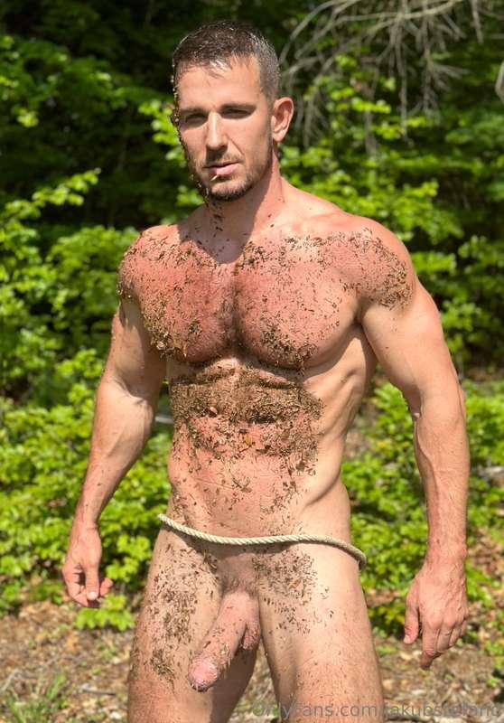 Sometimes i get really dirty while filming😈