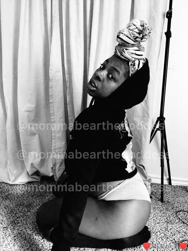 Are you ready to kneel at your mistress’s feet? 🐾 Unlock thi..