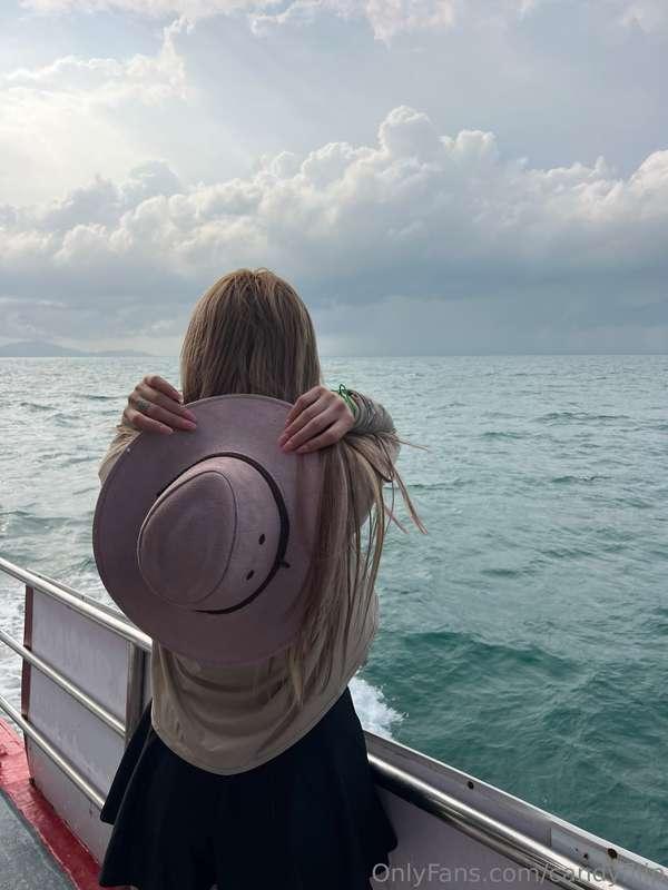 The sea breeze, waves and endless horizons are the place whe..