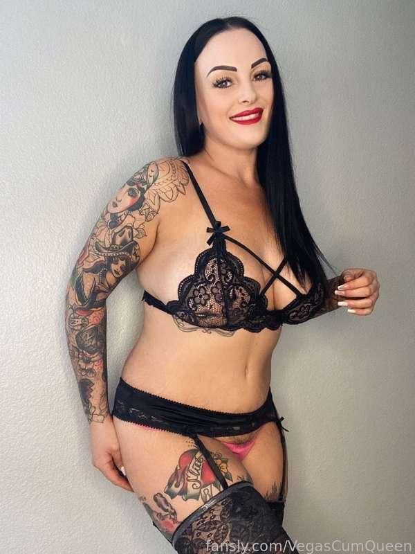 vegascumqueen image #0