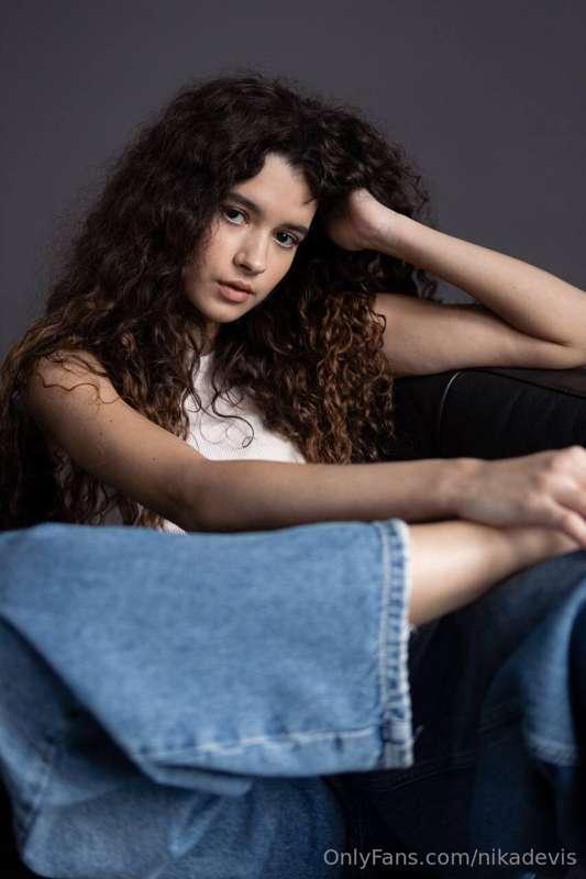 A photo shoot is a unique event during which life moments, e..