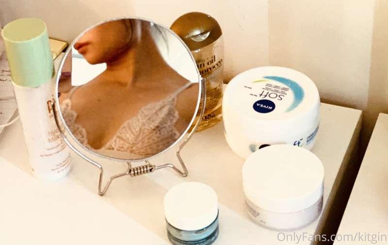 Just the small mirror I use to get ready in the morning appl..