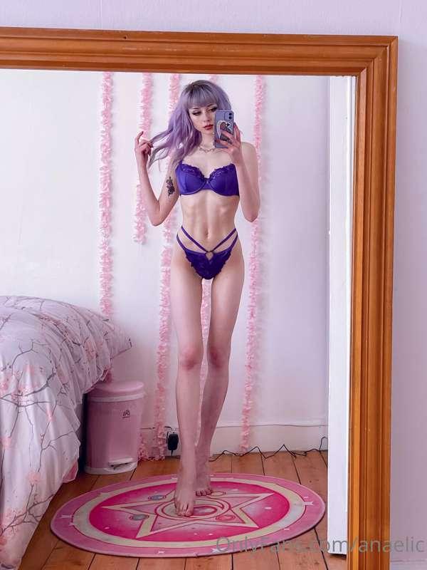 Some new purple lingerie I treated myself to 💜

✨Bonus offer..