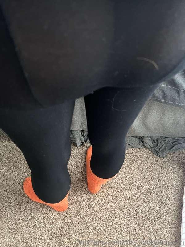 mrs_footjobqueen image #16
