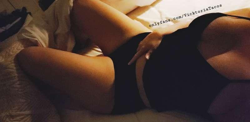 Goodnight. Dream of me? 😏