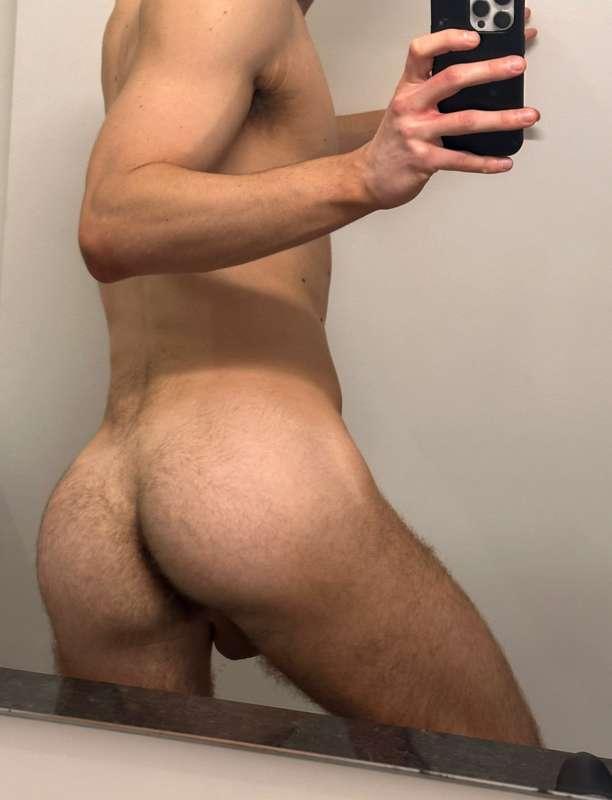 Here’s what my ass looks like super hairy  😈