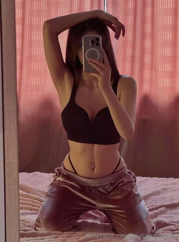 💞 @ClaudiaFreeSoul 💞She is a girl of mystery, @ClaudiaFreeSo..