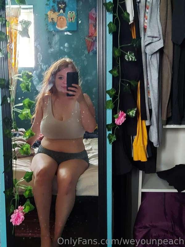 Dirty mirror 😭😝