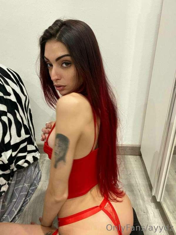 Tip $10 for 15 videos on your Dm’s 🤭