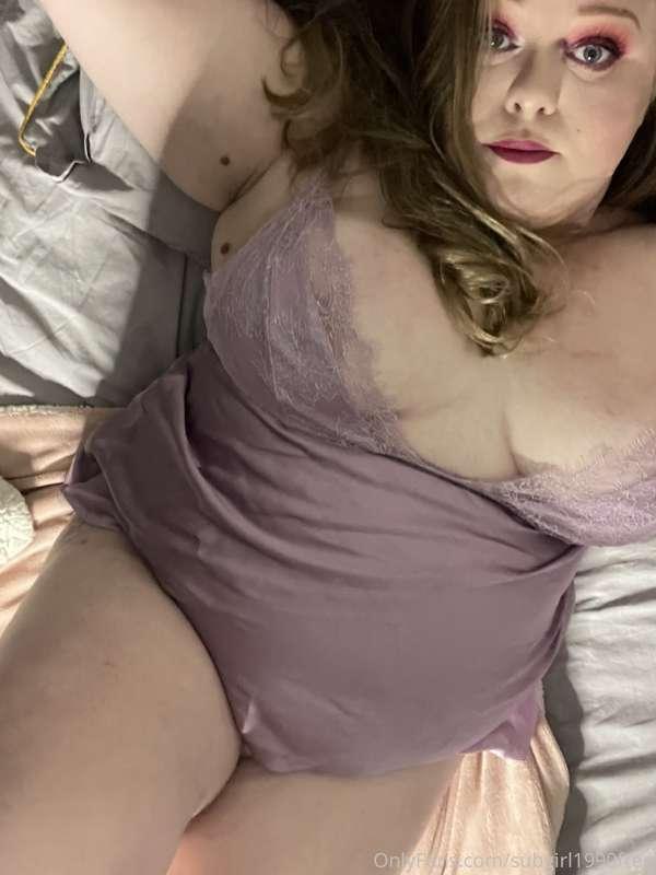 Who wants to come and relax with me?